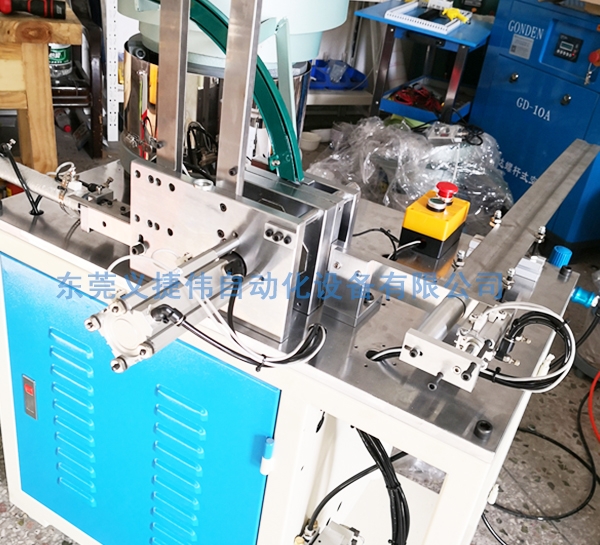 入磁機廠家講述大功率激光電源上用的直流電容器    